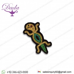 Mini Lézard Hand Embroidered Brooch