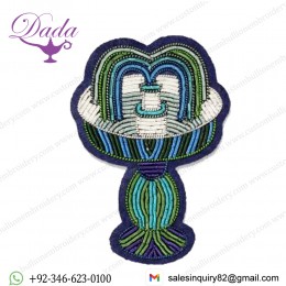 Bullion Wired Brosche Fontain