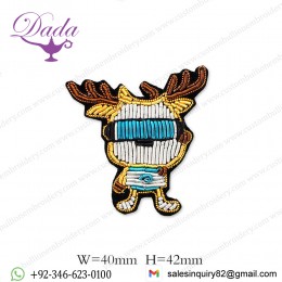 Brooches Hand Embroidered