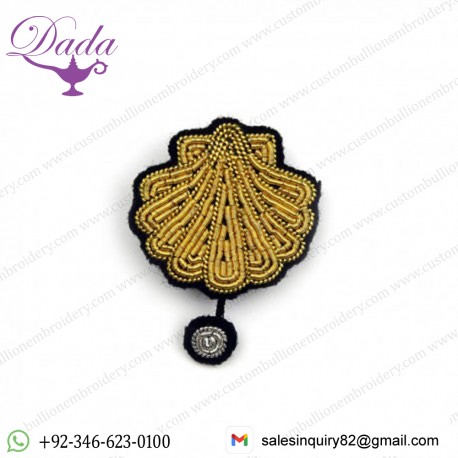 COQUILLE SAINT-JACQUES BROOCH