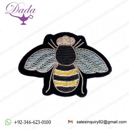 New hand embroidery badges bee animal armband embroidered metal wire bag brooch