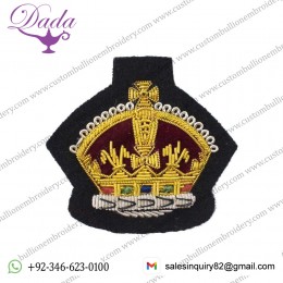 Badge King's Crown Gold on Black 57mm