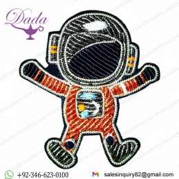 Hand-embroidered Indian Silk Badge Cartoon Robot Brooch Women Corsage