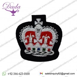 Badge Queens crown Silver on Black