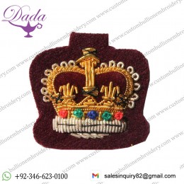 C Sgt Gold On PARA Maroon Badge